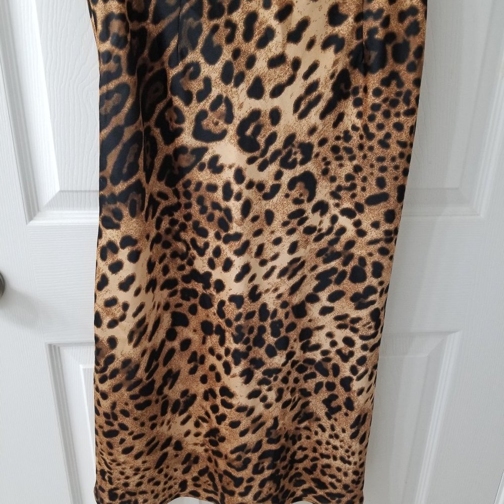 Animal printed slip skirt